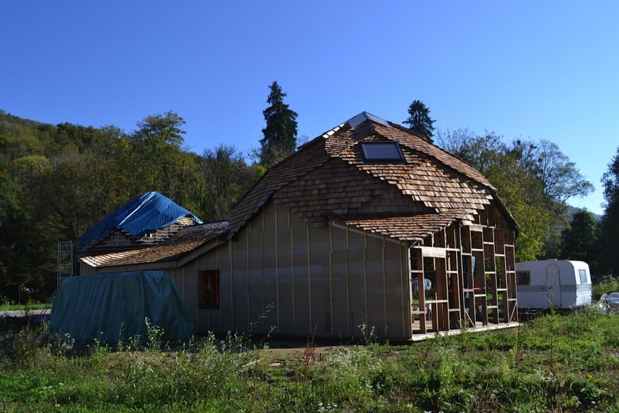 Zomes 8 et 6 dans le Jura été 2013