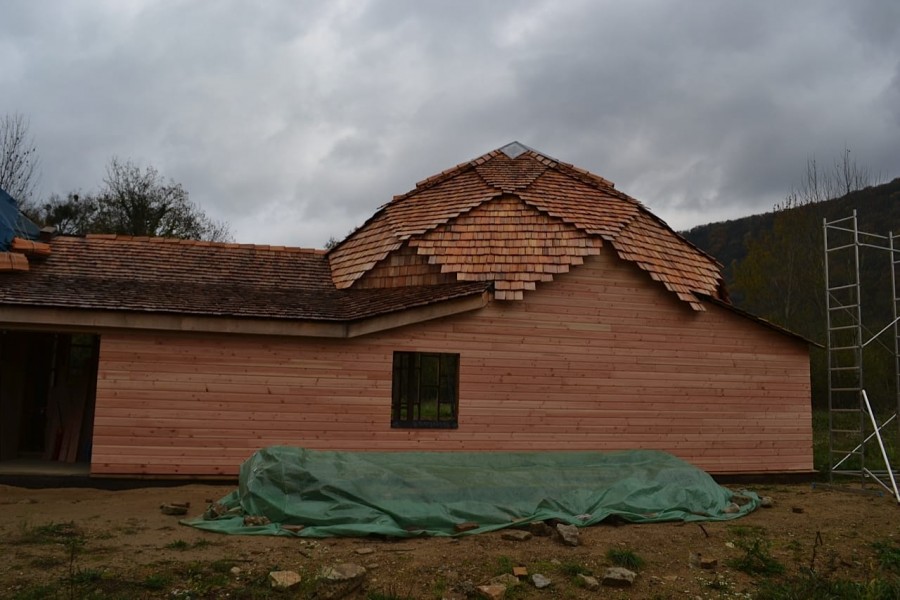 Zomes 8 et 6 dans le Jura été 2013